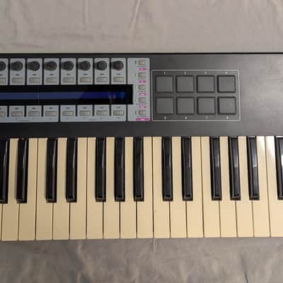 Novation Remote 49SL Compact 2007-2009 - Black image 1