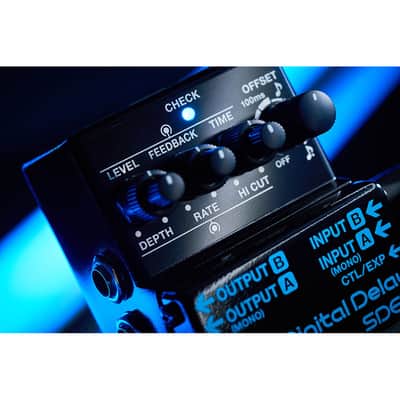 Boss SDE-3 Dual Digital Delay Pedal image 4