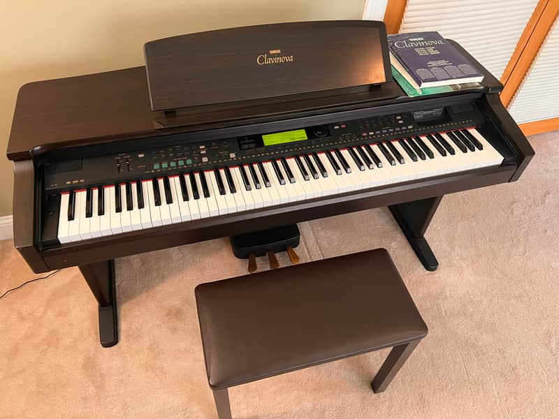 Yamaha Clavinova CVP-69 88-key digital piano image 1