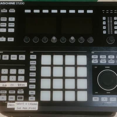 Native Instruments Maschine Studio image 4