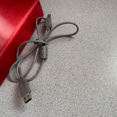 Focusrite Scarlett 6i6 2nd Gen USB Audio Interface 2016 - 2018 - Red / Black image 3