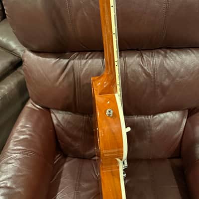 Gibson Les Paul Classic Custom Electric Guitar image 15