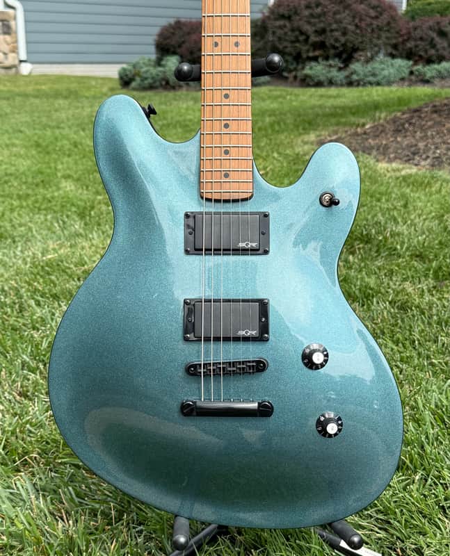 Squier Starcaster
