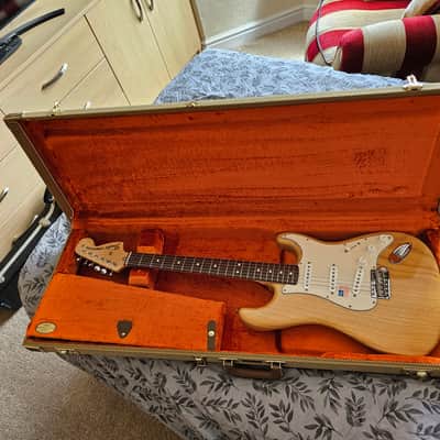 Never Played 2006 Fender American Vintage ‘70s Stratocaster Natural Ash & G&G Hard Case image 13