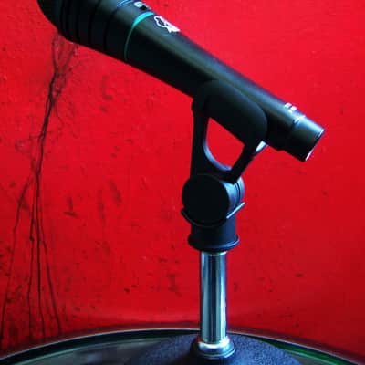 Vintage 1990's AKG D3700S Hyper Cardioid Dynamic Microphone Low Z w mic clip D1000E D190E D3700 image 6