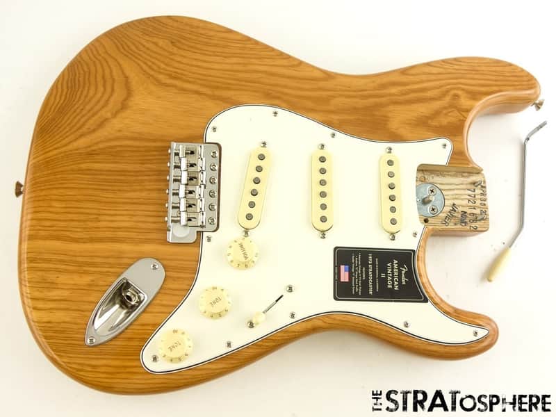 Fender AV II American Vintage 1973 BODY + HARDWARE, 73 Strat Ash Aged Natural image 1