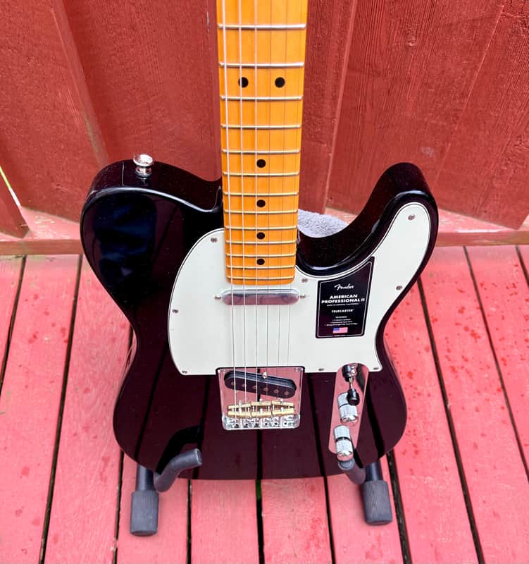 Fender American Professional II Telecaster with Maple Fretboard, 2025 - Black