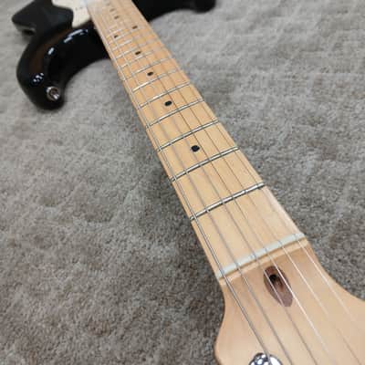 2004 USA Fender Left-Handed w/ Original Hard Shell Case image 9