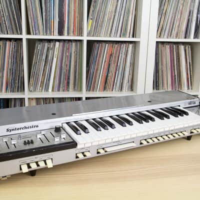 Farfisa Syntorchestra "The Ultimate Krautrock String Synth" image 12