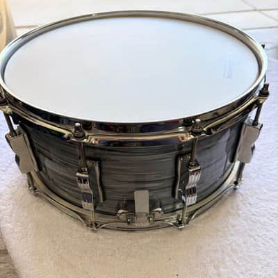 Ludwig Classic Maple 2000’s - Vintage Blue Oyster image 4