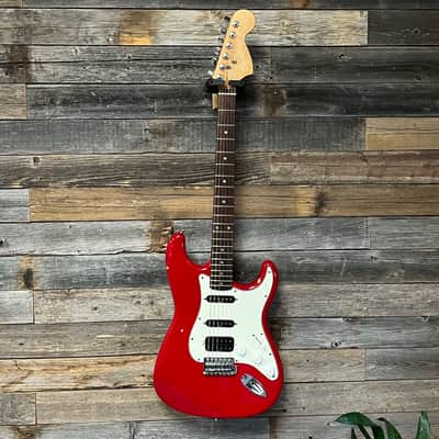 (18042) Squier Strat - Mighty Mite HSS Pickups with Rosewood Fretboard - Candy Apple Red image 10