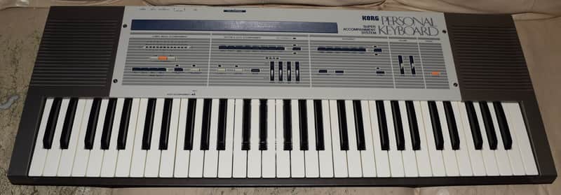 Korg SAS-20 Synthesizer Personal Keyboard With Accessories image 1