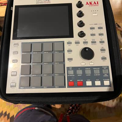 Akai MPC One Standalone MIDI Sequencer Retro Edition image 11