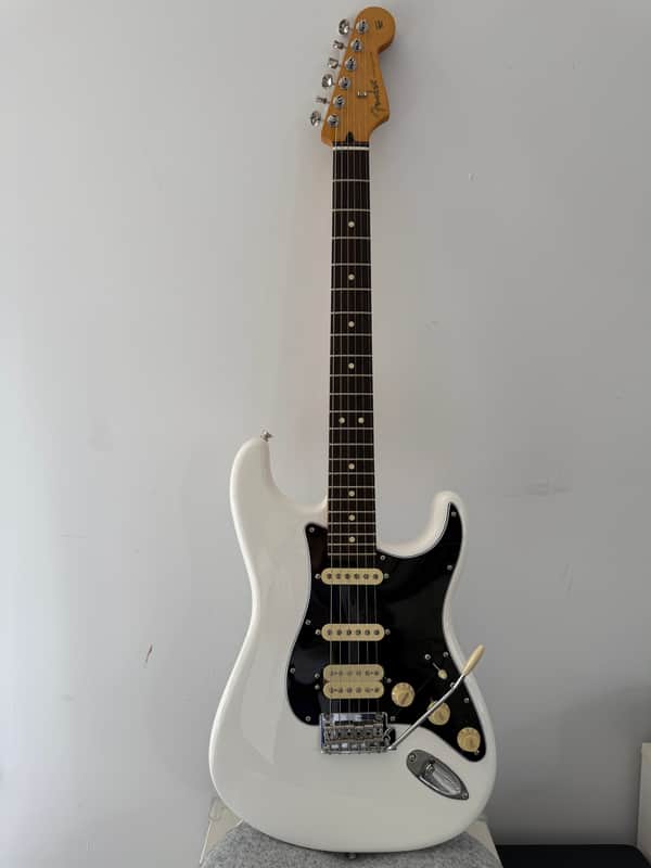 Fender Player II Stratocaster HSS | Reverb Canada