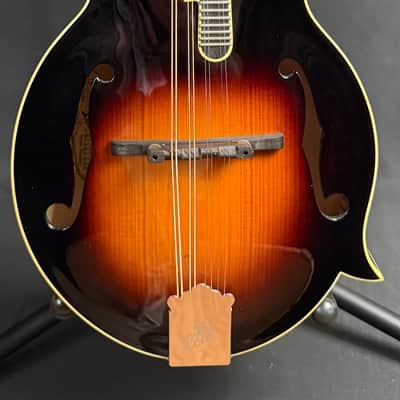 Loar LM-520 Performer F-Style Mandolin Vintage Sunburst Finish