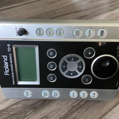 Roland TD-9 V-Drum Sound Module with wiring harness and mounts image 4
