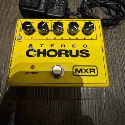 MXR Steep chorus 2010s - Yellow image 2