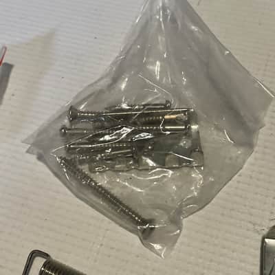 Lot of Fender & Squire Stratocaster Bridge Parts Saddles, Base Plates, ++ image 4
