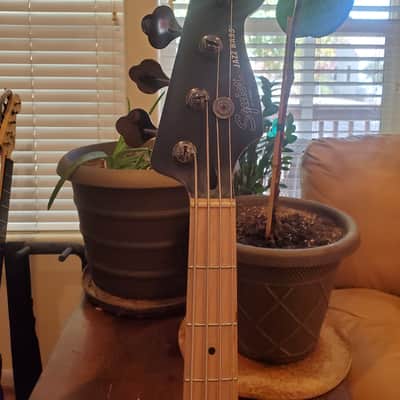 Squier Contemporary Active Jazz Bass HH 2018 - Present - Flat Black image 4