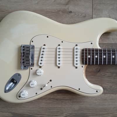 Fender American Stratocaster with Rosewood Fretboard - 60th Anniversary Model image 2