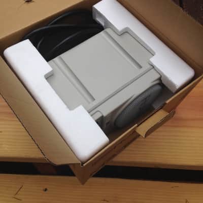 Roland MA-12C Stereo Micro Monitor - Excellent! image 8