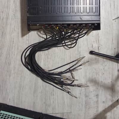 dbx 900 series Rack with 5 modules 1980s - black image 3
