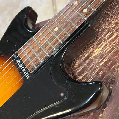 1964 Gibson Melody Maker 3/4 Scale Electric Guitar Sunburst w case image 10