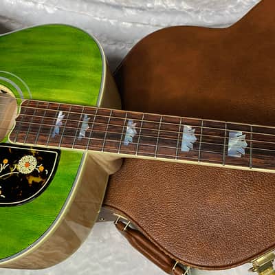 NEW ! Gibson SJ-200 Standard - Custom Shop - Dealer Select - Super RARE - Green Top - Authorized Dealer - AAAAA Flamed Natural Maple Back & Sides - G07203 image 8