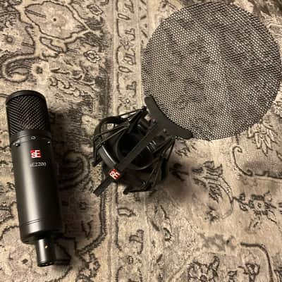 sE Electronics sE2200 Large-Diaphragm Condenser Microphone image 1