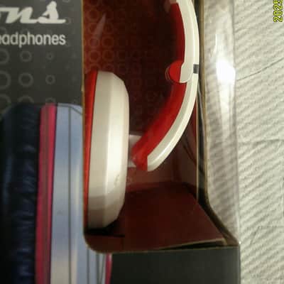 CAD MH510W "Sessions" Professional Closed-Back Studio Headphones 2010s - White/Red image 2