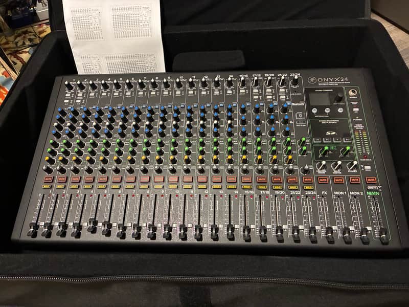 Mackie Onyx24 24-Channel Analog Mixer with Gator Case image 1