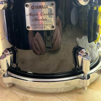 Yamaha Maple Custom Absolute Piano Black 10x8 Nouveau lugs Die Cast Hoops MINT! image 2