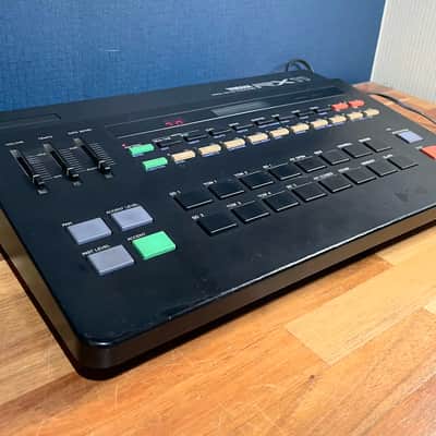 Yamaha RX11 Digital Rhythm Programmer - Black image 2