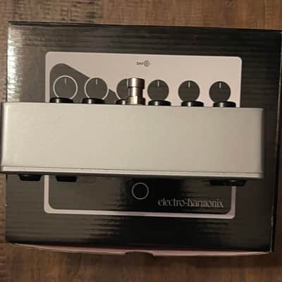 Electro-Harmonix Deluxe Memory Man 550Ms Analog Delay / Chorus / Vibrato 2008 - Present - Black / Silver image 2