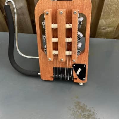 Traveler ULEL-NAT Ultra-Light Electric Travel Guitar 2010s - Natural image 4