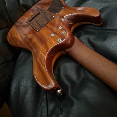 Suhr Modern Carve Top Desert Gradient Angel Quilt Mahogany Back, Cocobolo knobs and Covers image 18