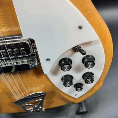 2018 Rickenbacker 360/12 - Mapleglo image 5