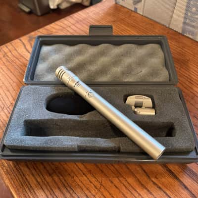 Shure SM81 Small Diaphragm Cardioid Condenser Microphone 1984 - Present - Silver image 2