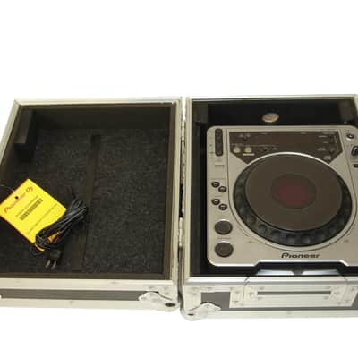 Pioneer DJ CDJ-800 Digital CD Deck Player w/ Road Case image 1