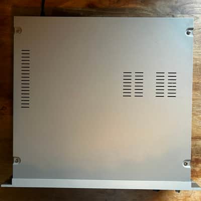 Akai S5000 Sampler image 3