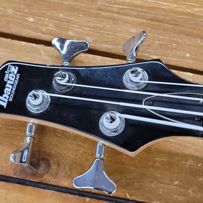 Ibanez Gio GSR200FM 4-String Bass Three Tone Sunburst image 11