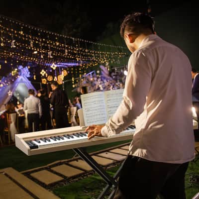 Ukscs 88 Key Full Size Semi-Weighted Standard Keyboards Wooden Digital Piano with MIDI Bluetooth, Triple Pedals，Headphone and other accessories image 4
