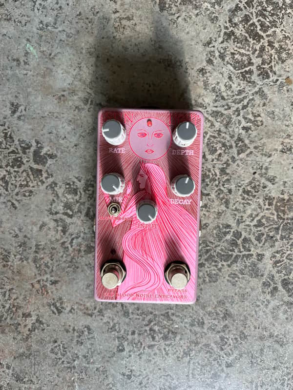 Old Blood Noise Endeavors Sunlight Reverb