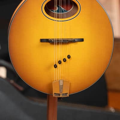 Eastman PCH-M104-GB Solid Spruce/Laminated Mahogany Goldburst Flattop A-Style Mandolin #0065 image 6