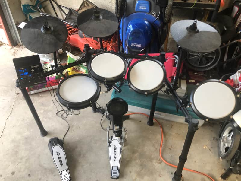 Alesis Nitro Max Kit Electronic Drum Set 2023 - Present - Black image 1