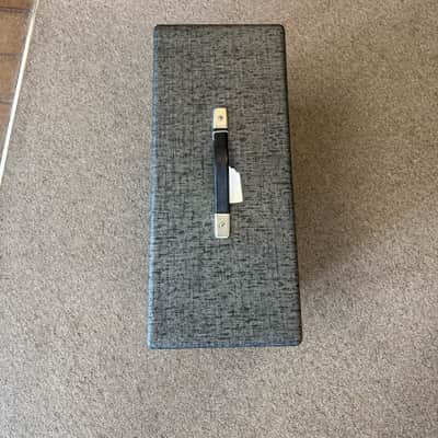 Fender GB Hot Rod Deluxe 112 Enclosure George Benson Signature 100-Watt 1x12" Guitar Speaker Cabinet 2013 - Present - Gray image 3