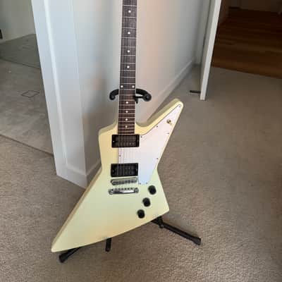 Gibson 70’s Explorer 2025 - Classic White image 1