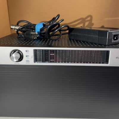 Universal Audio Apollo x16D - Mint image 7