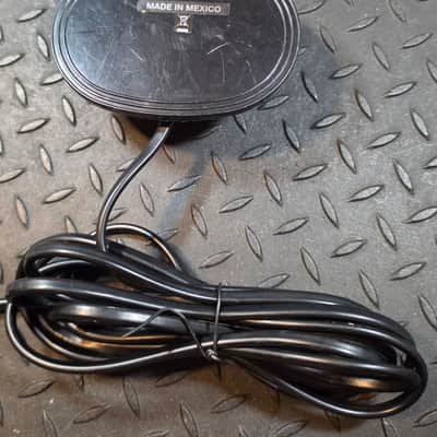 Fender 099-4058-000 2-Button Vibrato/Reverb Amp Footswitch with 1/4" Jack 65 Twin Deluxe Reverb Reissue image 4