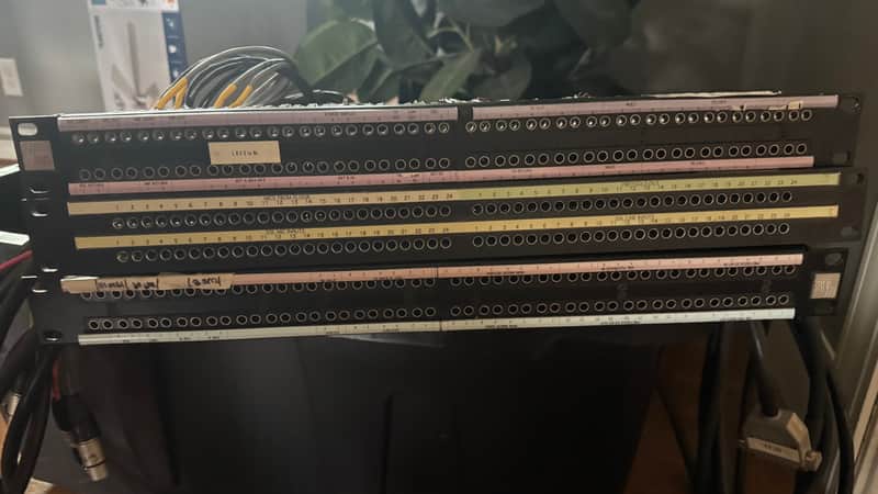 ADC/Audio Accessories  Patchbays - Black image 1